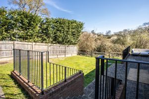 Photo 30- click for photo gallery